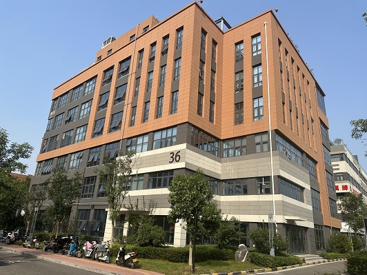 นักวิทยาศาสตร์ทำงานในห้องปฏิบัติการสถาบันวิจัย ZKGX ปักกิ่ง